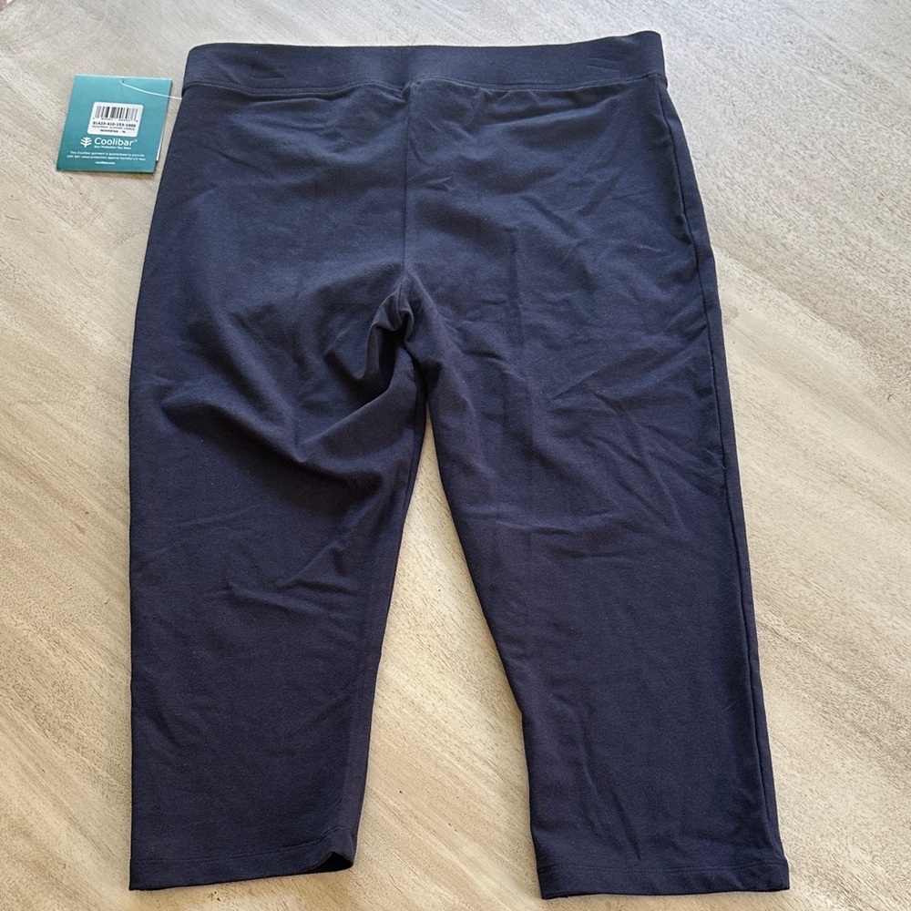 Coolibar Navy Capri Leggings - Picture 4 of 10